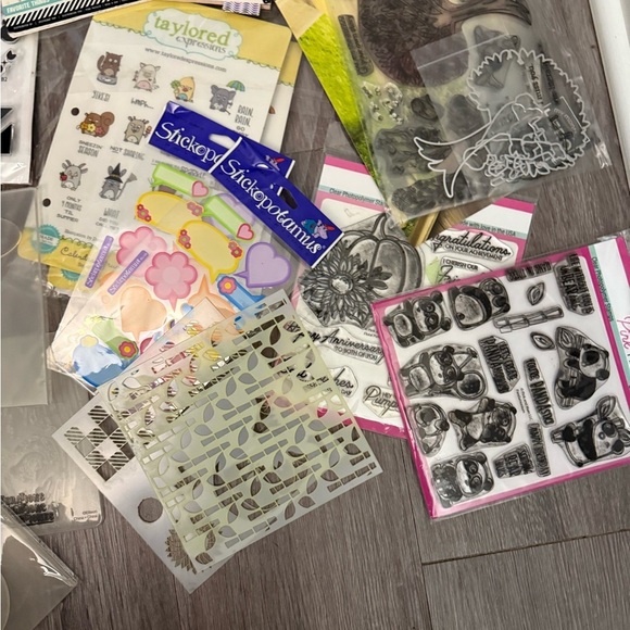 Box Full of Scrapbookers Galore Crafting Supplies - Picture 6 of 16